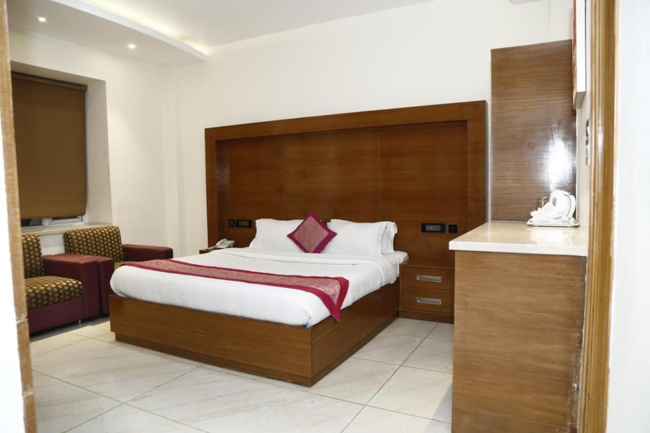 Hotel Pacific Roorkee מראה חיצוני תמונה